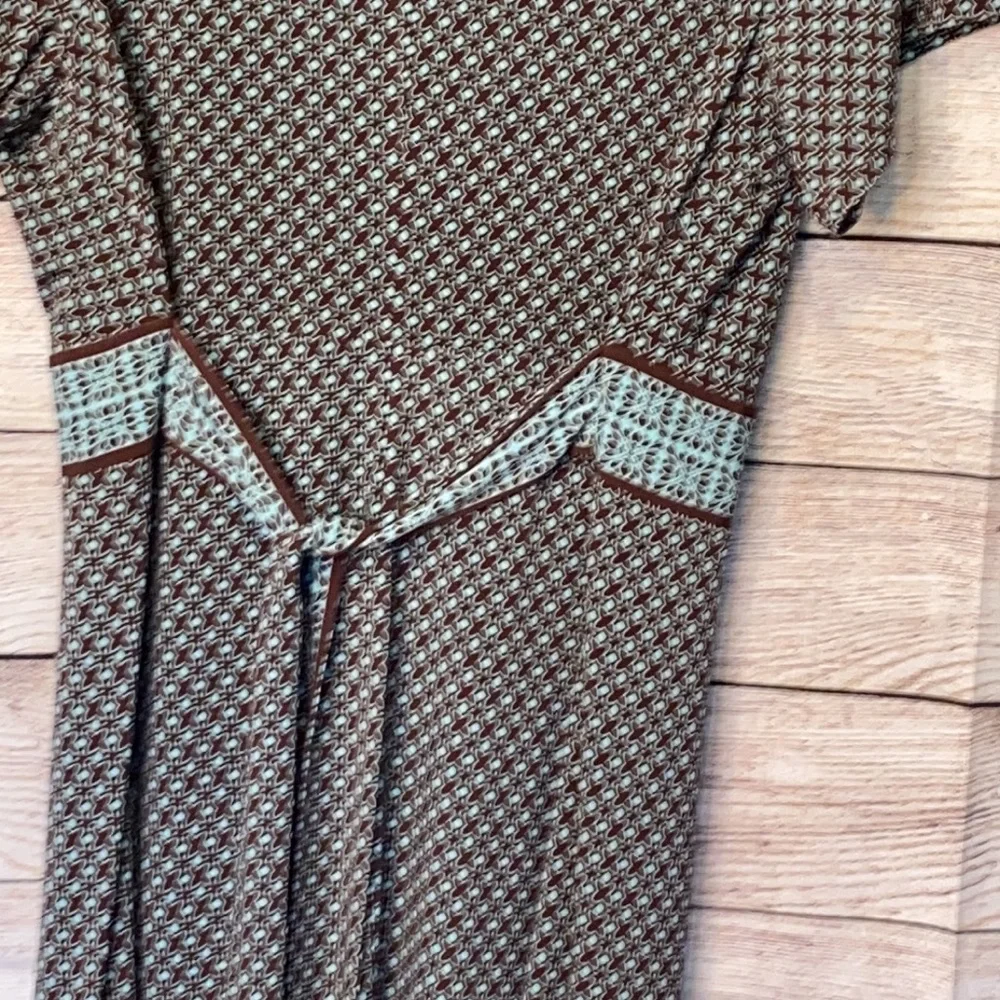 ๐๐ Dress Barn Beautiful Womanโs Dress Size 20W - Picture 10 of 10